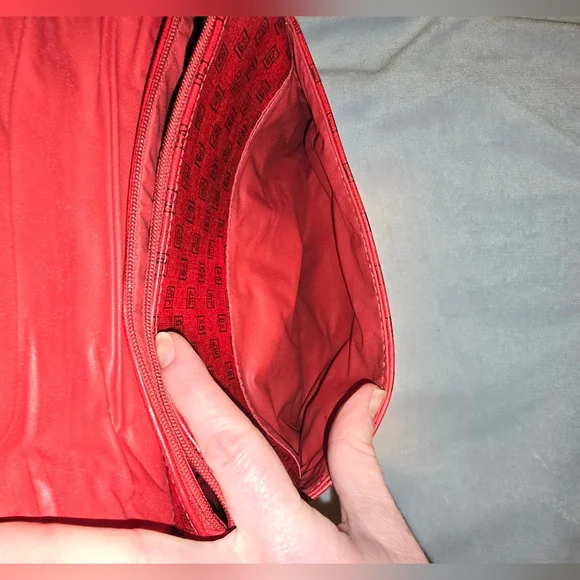 Gitano Vintage 80s Red Vinyl Crossbody Bag - Picture 4 of 12